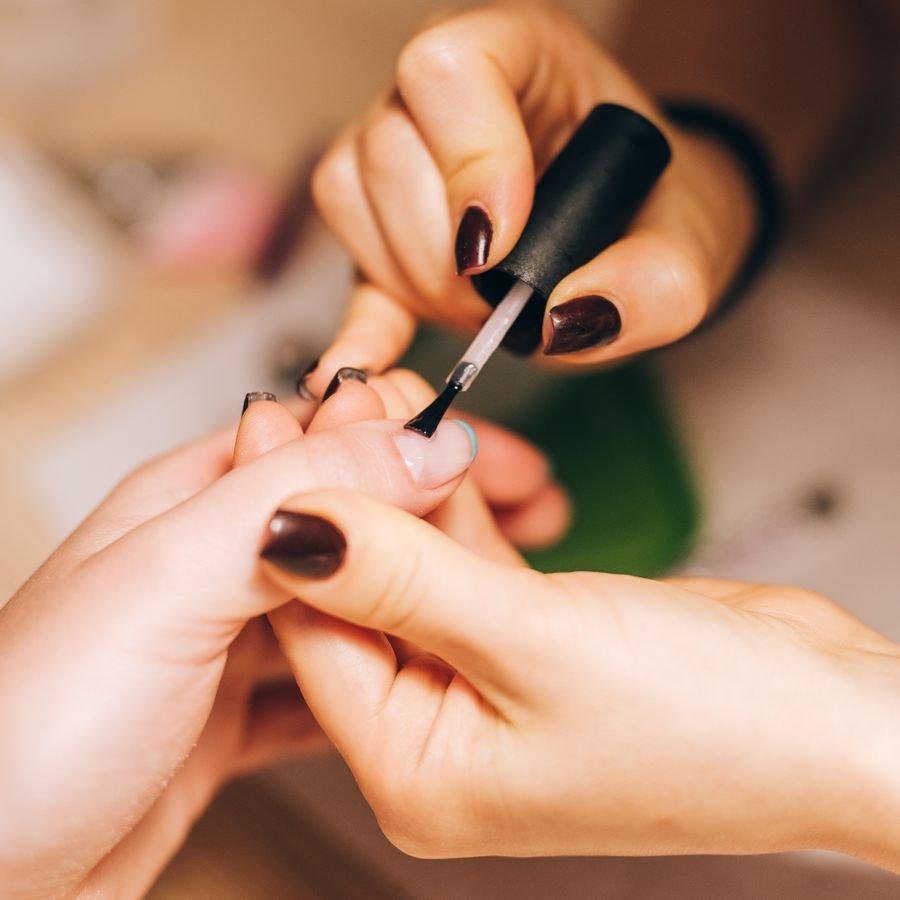 Manicura francesa moderna